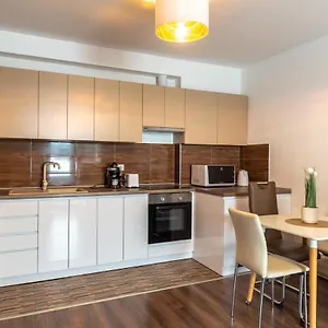  Apartman Leo